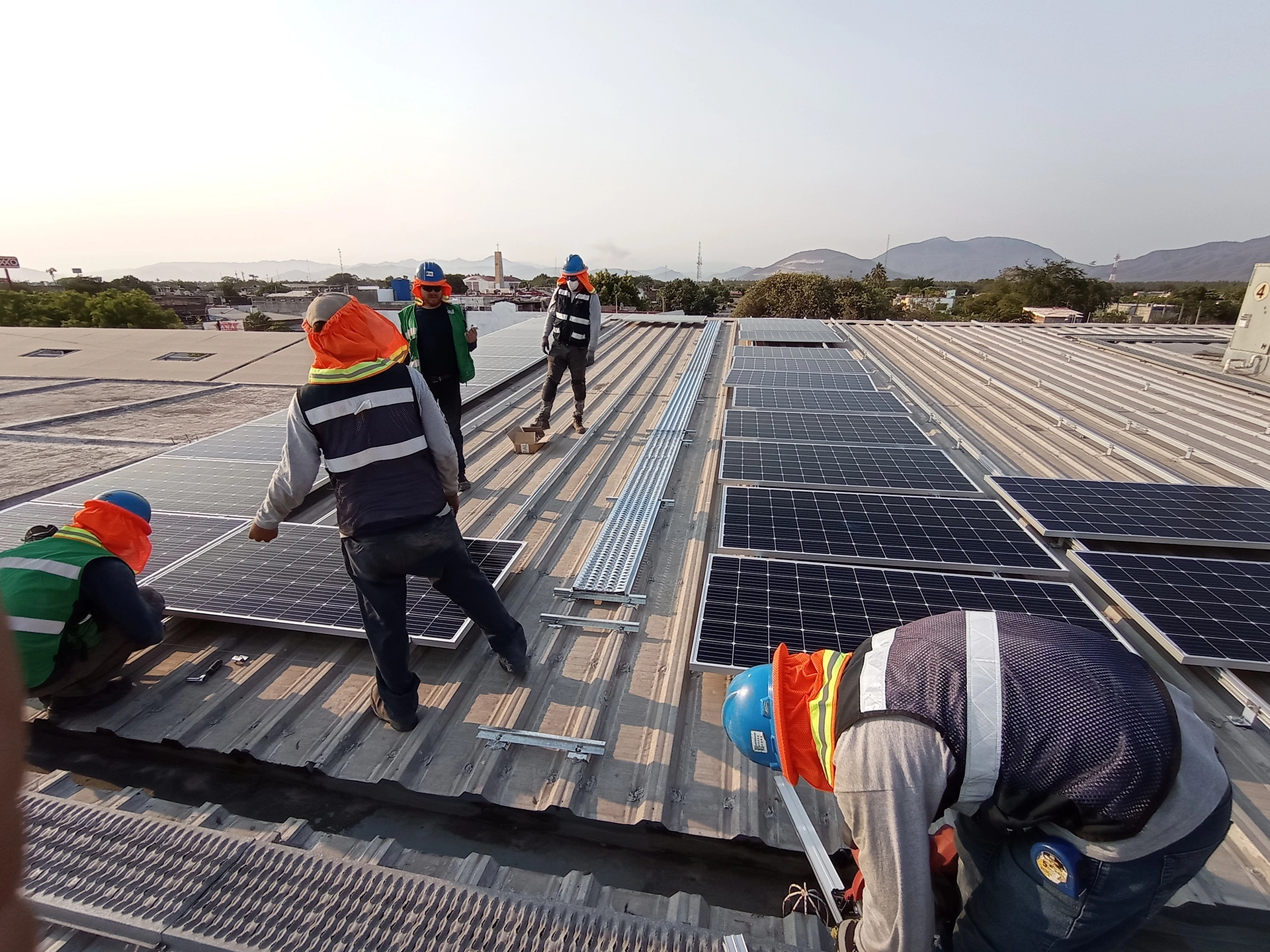 nuestros trabajo - sunrise solutions